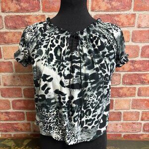 Isabella Rodriguez Medium Leopard Print Top Vintage Shirring Fabric